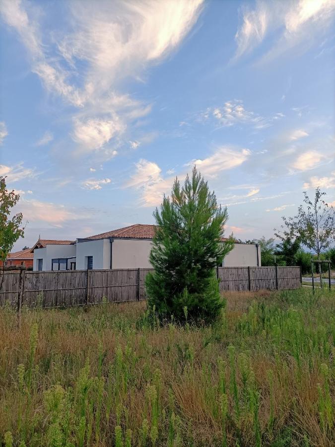 Suite Privative De 28M2 Climatisee, Proche Plage Et Commerces 欧当日 外观 照片